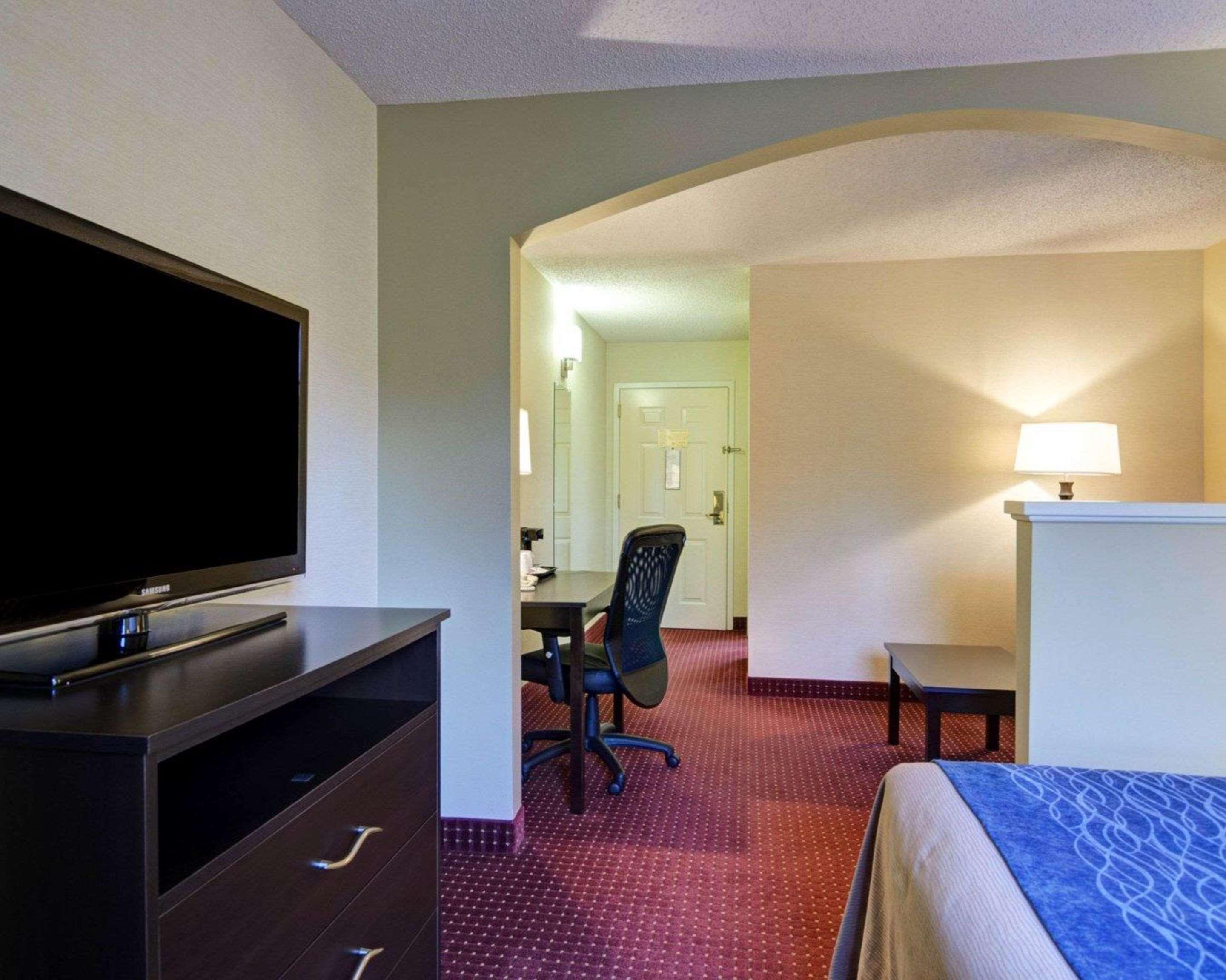 Quality Inn & Suites Little Rock West Exterior foto